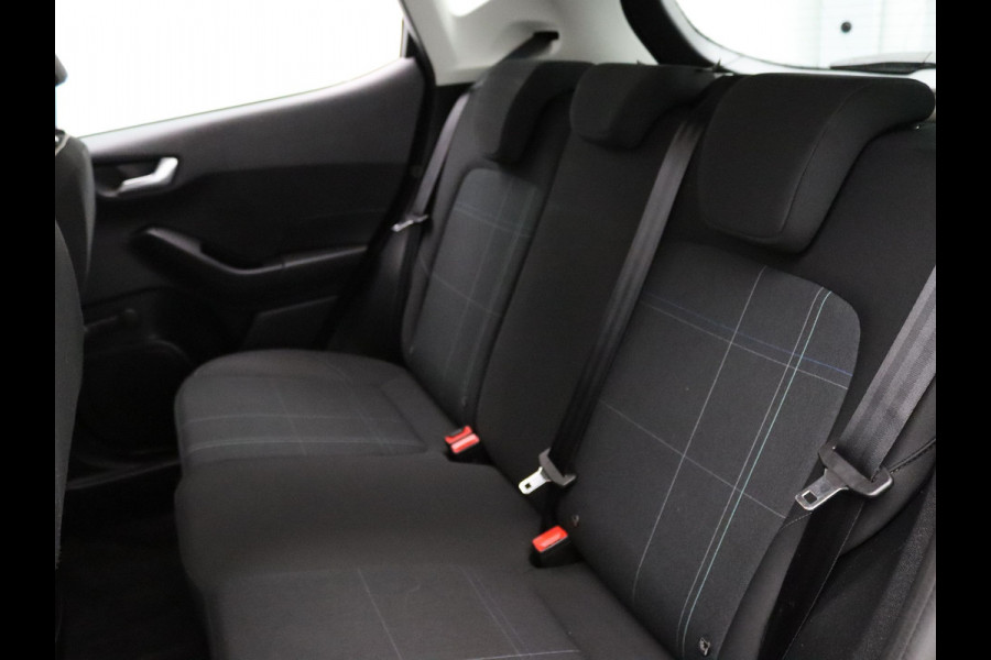 Ford Fiesta 85pk Trend Cruise | Climate | Carplay | Navi | Parkeersens. achter Ford Fiesta 85pk Trend Cruise | Climate | Carplay | Navi | Parkeersens. achter