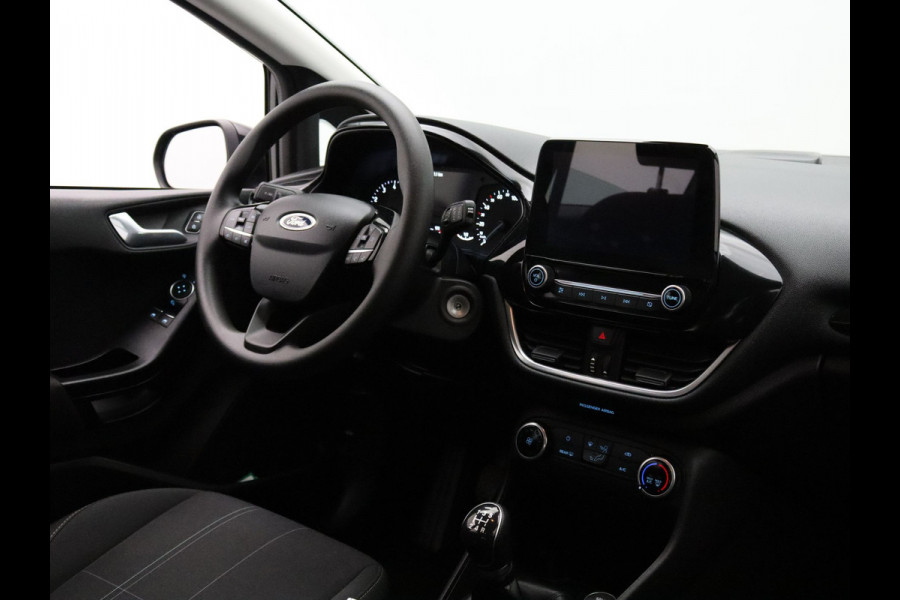 Ford Fiesta 85pk Trend Cruise | Climate | Carplay | Navi | Parkeersens. achter Ford Fiesta 85pk Trend Cruise | Climate | Carplay | Navi | Parkeersens. achter