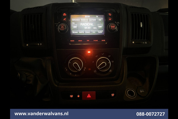 Citroën Jumper 2.2 BlueHDi 120pk L1H1 Airco | 2500kg Trekhaak | Imperiaal Bijrijdersbank