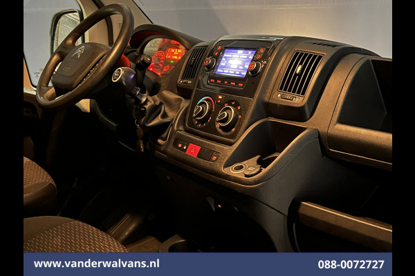 Citroën Jumper 2.2 BlueHDi 120pk L1H1 Airco | 2500kg Trekhaak | Imperiaal Bijrijdersbank