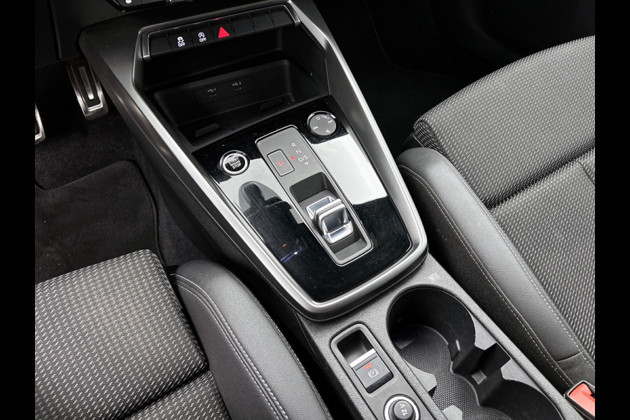 Audi A3 Sportback 35 TFSI S edition (STOELVERWARMING, SPORTSTOELEN, LED, CLIMA, 1e EIGENAAR, GOED ONDERHOUDEN) Audi A3 Sportback 35 TFSI S edition (STOELVERWARMING, SPORTSTOELEN, LED, CLIMA, 1e EIGENAAR, GOED ONDERHOUDEN)