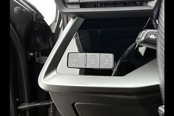 Audi A3 Sportback 35 TFSI S edition (STOELVERWARMING, SPORTSTOELEN, LED, CLIMA, 1e EIGENAAR, GOED ONDERHOUDEN) Audi A3 Sportback 35 TFSI S edition (STOELVERWARMING, SPORTSTOELEN, LED, CLIMA, 1e EIGENAAR, GOED ONDERHOUDEN)