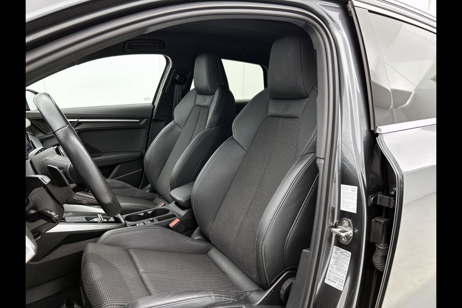 Audi A3 Sportback 35 TFSI S edition (STOELVERWARMING, SPORTSTOELEN, LED, CLIMA, 1e EIGENAAR, GOED ONDERHOUDEN) Audi A3 Sportback 35 TFSI S edition (STOELVERWARMING, SPORTSTOELEN, LED, CLIMA, 1e EIGENAAR, GOED ONDERHOUDEN)