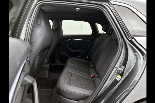 Audi A3 Sportback 35 TFSI S edition (STOELVERWARMING, SPORTSTOELEN, LED, CLIMA, 1e EIGENAAR, GOED ONDERHOUDEN) Audi A3 Sportback 35 TFSI S edition (STOELVERWARMING, SPORTSTOELEN, LED, CLIMA, 1e EIGENAAR, GOED ONDERHOUDEN)