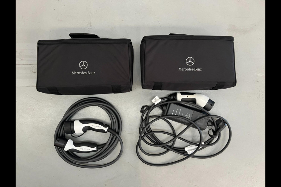 Mercedes-Benz GLE Coupé 350e / AMG / 22" / Pano / BTW / Burmester Mercedes-Benz GLE Coupé 350e / AMG / 22" / Pano / BTW / Burmester