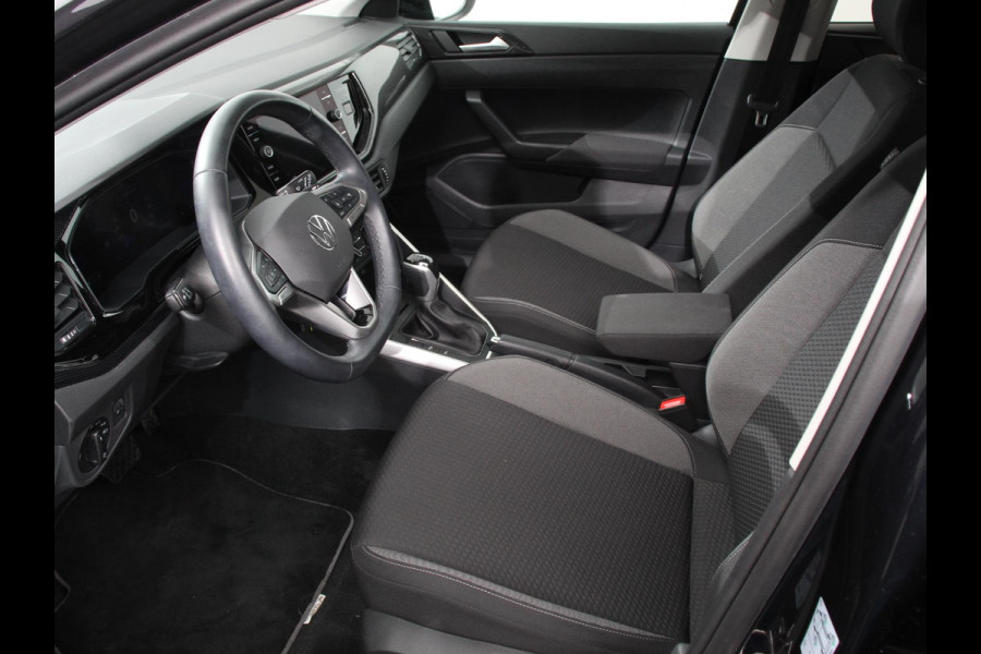 Volkswagen Taigo 1.0 TSI 110pk DSG Life Plus | Navigatie | Apple Carplay/Android Auto | Digitale Cockpit | Adaptive Cruise Control | Dab | Verwarmde stoelen
