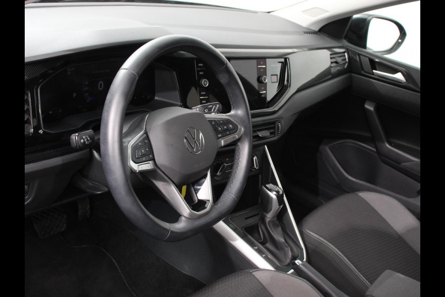 Volkswagen Taigo 1.0 TSI 110pk DSG Life Plus | Navigatie | Apple Carplay/Android Auto | Digitale Cockpit | Adaptive Cruise Control | Dab | Verwarmde stoelen