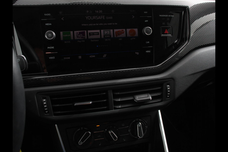 Volkswagen Taigo 1.0 TSI 110pk DSG Life Plus | Navigatie | Apple Carplay/Android Auto | Digitale Cockpit | Adaptive Cruise Control | Dab | Verwarmde stoelen