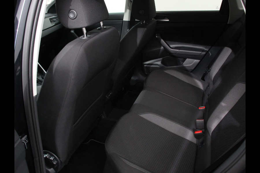 Volkswagen Taigo 1.0 TSI 110pk DSG Life Plus | Navigatie | Apple Carplay/Android Auto | Digitale Cockpit | Adaptive Cruise Control | Dab | Verwarmde stoelen
