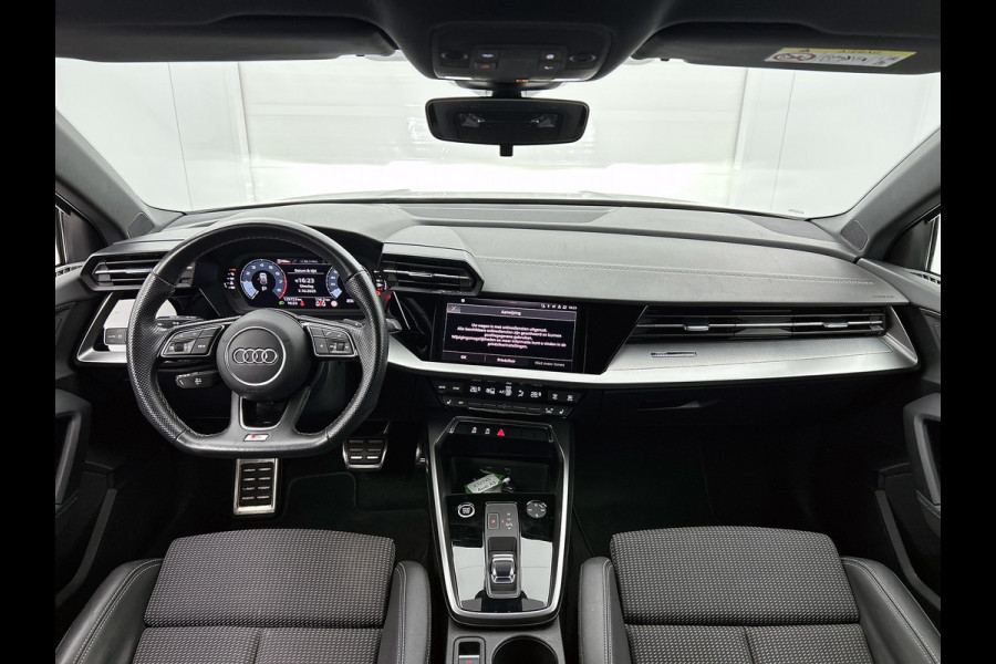 Audi A3 Sportback 35 TFSI S edition (STOELVERWARMING, SPORTSTOELEN, LED, CLIMA, 1e EIGENAAR, GOED ONDERHOUDEN) Audi A3 Sportback 35 TFSI S edition (STOELVERWARMING, SPORTSTOELEN, LED, CLIMA, 1e EIGENAAR, GOED ONDERHOUDEN)