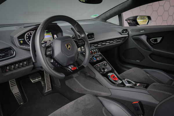 Lamborghini Huracan 5.2 V10 LP610-4 AVIO | 1 OF 250 | LIFTING | 1 EIGENAAR | DEALER ONDERHOUDEN | CRUISE CONTROL | STOELVERWARMING | ELEKTRISCHE STO