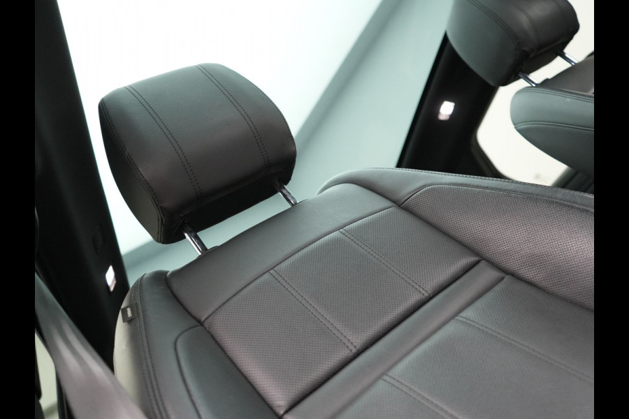Land Rover Range Rover Evoque P250 AWD R-Dynamic SE 250pk Dealer O.H | Panodak | Head Up | 360 Camera | Lederen Sportstoelen Memory & Verwarmd | Stuur Verwarmd | Apple Carplay | Navigatie | Blis | Keyless | Virtual | DAB | Land Rover Range Rover Evoque P250 AWD R-Dynamic SE 250pk Dealer O.H | Panodak | Head Up | 360 Camera | Lederen Sportstoelen Memory & Verwarmd | Stuur Verwarmd | Apple Carplay | Navigatie | Blis | Keyless | Virtual | DAB |