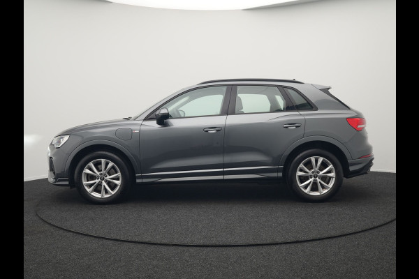 Audi Q3 45 TFSI e S Line Plug In Hybrid 245pk PHEV | Apple Carplay | Navigatie | Blis | Cruise Control | Virtual Cockpit | DAB | L.M"18 |