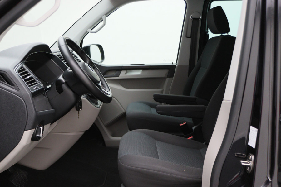 Volkswagen Transporter 2.0 TDI L2H1 DC Highline Automaat Navigatie, Cruise, Trekhaak, DAB, PDC, Bluetooth
