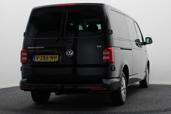 Volkswagen Transporter 2.0 TDI L2H1 DC Highline Automaat Navigatie, Cruise, Trekhaak, DAB, PDC, Bluetooth