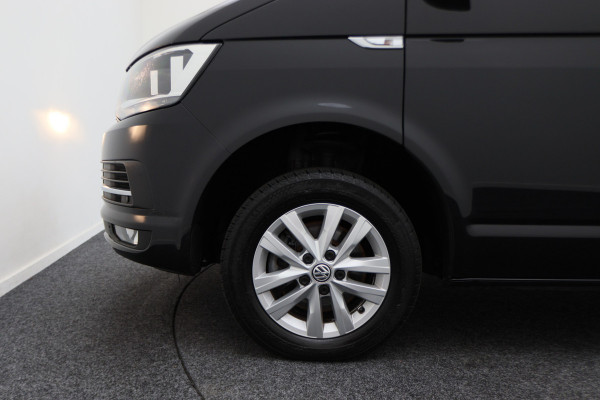 Volkswagen Transporter 2.0 TDI L2H1 DC Highline Automaat Navigatie, Cruise, Trekhaak, DAB, PDC, Bluetooth