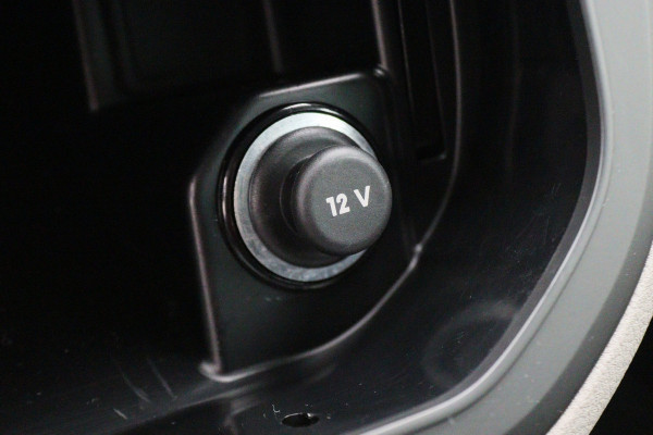 Volkswagen Transporter 2.0 TDI L2H1 DC Highline Automaat Navigatie, Cruise, Trekhaak, DAB, PDC, Bluetooth