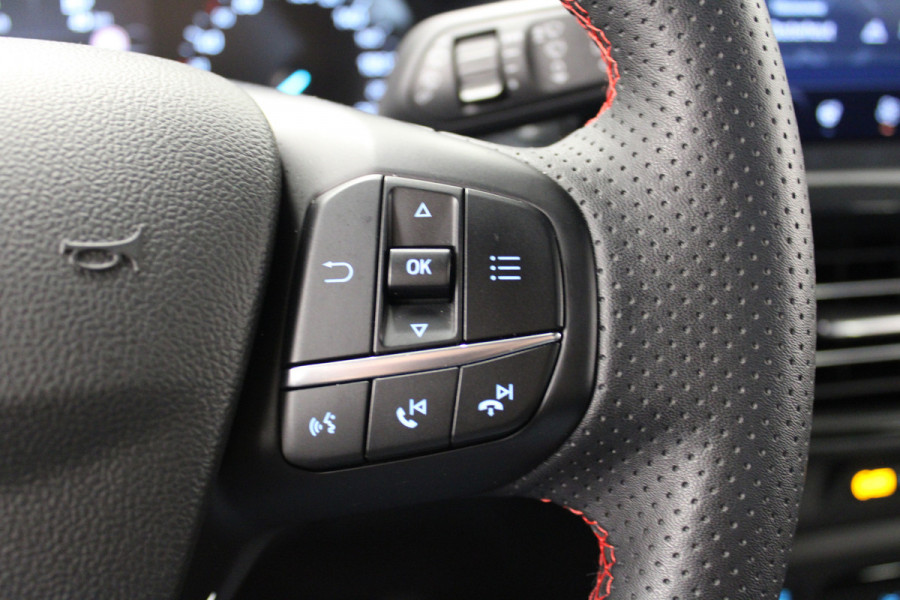Ford FOCUS Wagon 1.0 EcoBoost Hybrid ST Line
