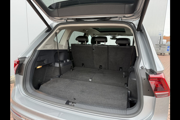 Volkswagen Tiguan Allspace 1.5 TSI Highline 7p. DSG Highline | R-line | Pano dak