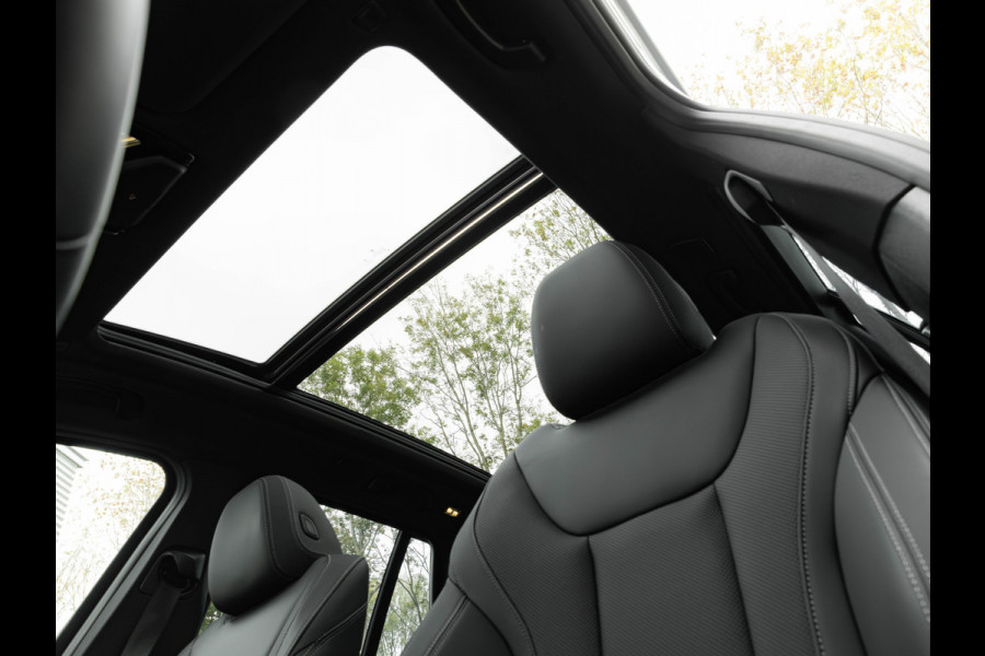 BMW X3 xDrive30e M-Sport - Pano - Memory - ACC - Harman Kardon - Camera BMW X3 xDrive30e M-Sport - Pano - Memory - ACC - Harman Kardon - Camera