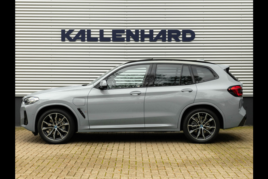 BMW X3 xDrive30e M-Sport - Pano - Memory - ACC - Harman Kardon - Camera BMW X3 xDrive30e M-Sport - Pano - Memory - ACC - Harman Kardon - Camera