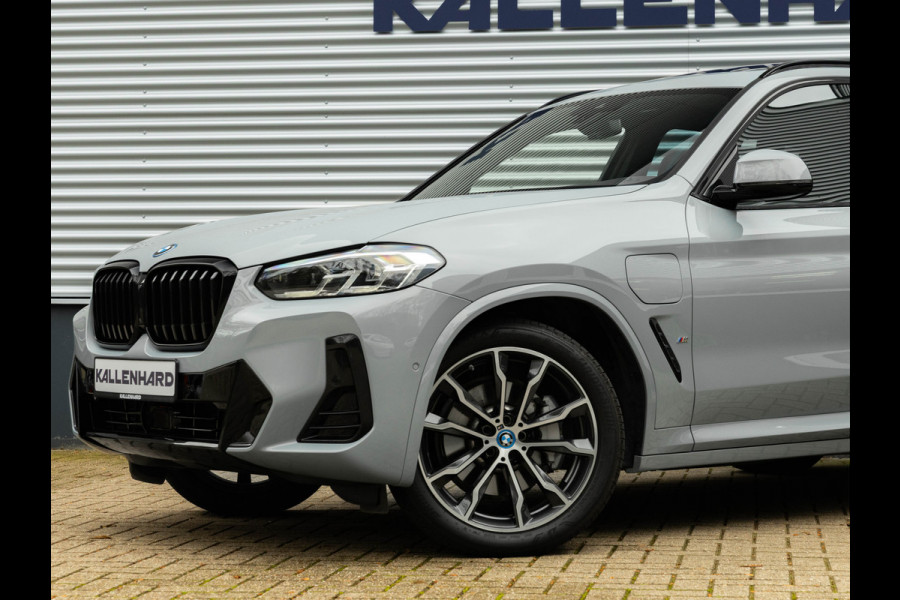 BMW X3 xDrive30e M-Sport - Pano - Memory - ACC - Harman Kardon - Camera BMW X3 xDrive30e M-Sport - Pano - Memory - ACC - Harman Kardon - Camera