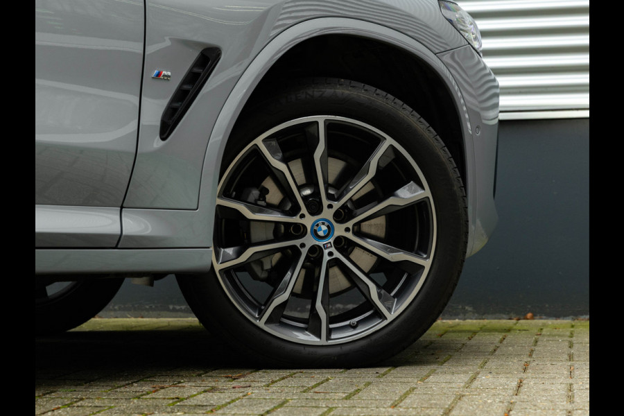 BMW X3 xDrive30e M-Sport - Pano - Memory - ACC - Harman Kardon - Camera BMW X3 xDrive30e M-Sport - Pano - Memory - ACC - Harman Kardon - Camera