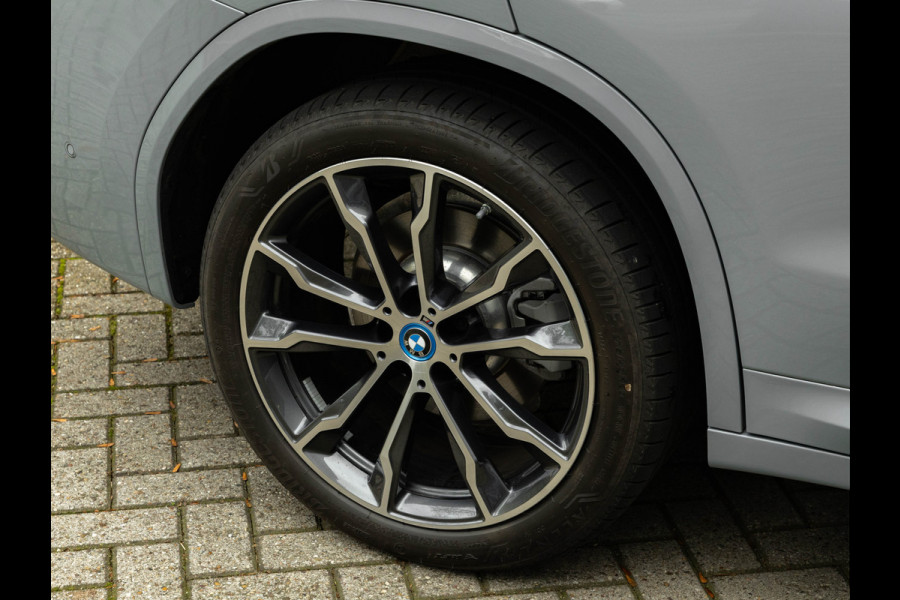 BMW X3 xDrive30e M-Sport - Pano - Memory - ACC - Harman Kardon - Camera BMW X3 xDrive30e M-Sport - Pano - Memory - ACC - Harman Kardon - Camera