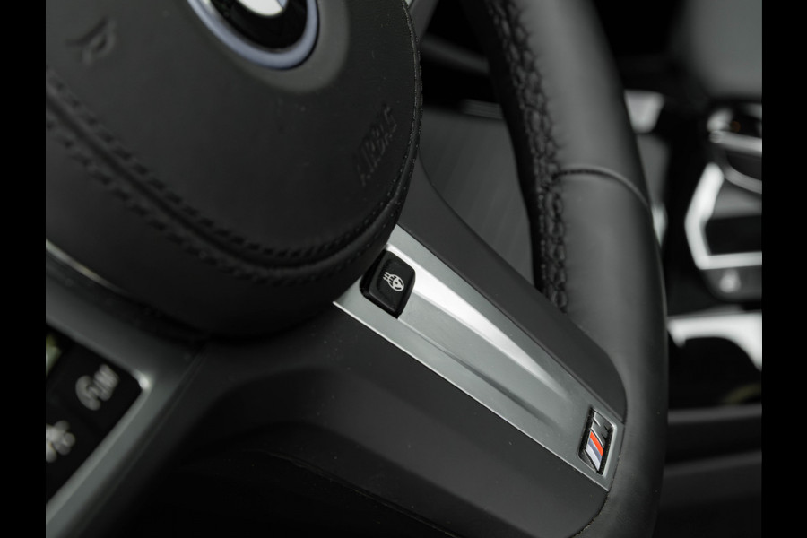 BMW X3 xDrive30e M-Sport - Pano - Memory - ACC - Harman Kardon - Camera BMW X3 xDrive30e M-Sport - Pano - Memory - ACC - Harman Kardon - Camera