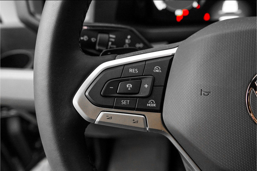 Volkswagen Crafter 35 2.0 TDI L3H2 Black Pack Vol+ ACC Dubbel Schuifdeur Facelift LED