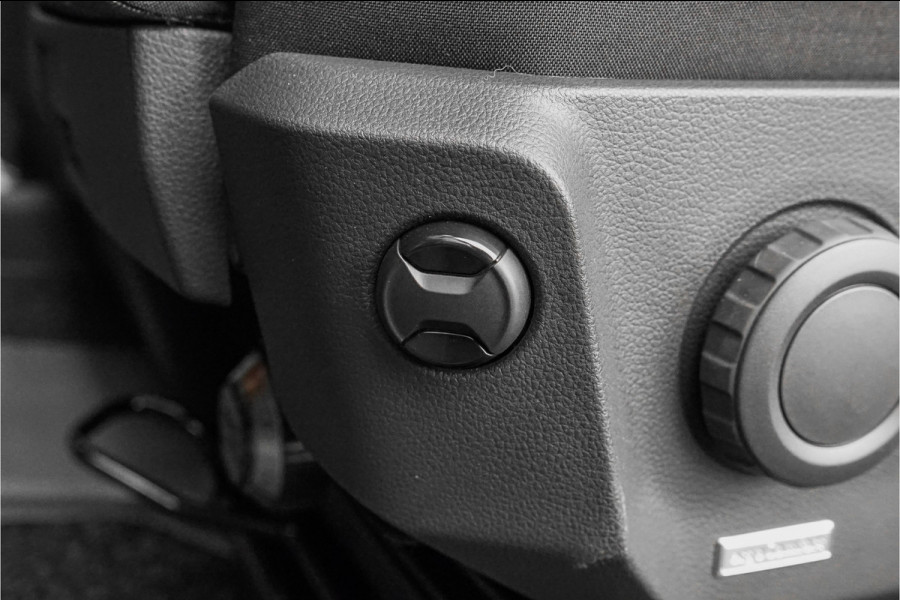 Volkswagen Crafter 35 2.0 TDI L3H2 Black Pack Vol+ ACC Dubbel Schuifdeur Facelift LED