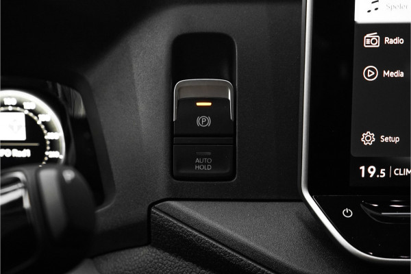 Volkswagen Crafter 35 2.0 TDI L3H2 Black Pack Vol+ ACC Dubbel Schuifdeur Facelift LED