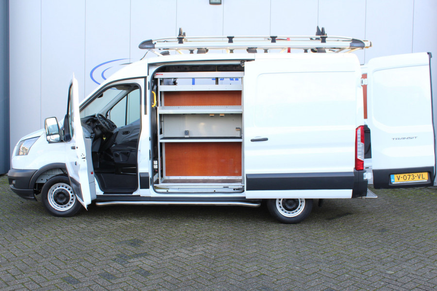 Ford Transit 290 2.0-105pk TDCI L2H2 Ambiente. Compleet ingerichte Ford Transit ! Camera, pdc v+a, airco, ladder achterd., opstaptrede met trekhaak, imperiaal met ladder, omvormer naar 220V, etc etc. Ford Transit 290 2.0-105pk TDCI L2H2 Ambiente. Compleet ingerichte Ford Transit ! Camera, pdc v+a, airco, ladder achterd., opstaptrede met trekhaak, imperiaal met ladder, omvormer naar 220V, etc etc.