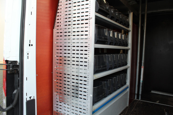 Ford Transit 290 2.0-105pk TDCI L2H2 Ambiente. Compleet ingerichte Ford Transit ! Camera, pdc v+a, airco, ladder achterd., opstaptrede met trekhaak, imperiaal met ladder, omvormer naar 220V, etc etc. Ford Transit 290 2.0-105pk TDCI L2H2 Ambiente. Compleet ingerichte Ford Transit ! Camera, pdc v+a, airco, ladder achterd., opstaptrede met trekhaak, imperiaal met ladder, omvormer naar 220V, etc etc.