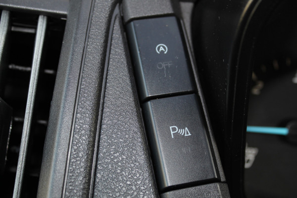 Ford Transit 290 2.0-105pk TDCI L2H2 Ambiente. Compleet ingerichte Ford Transit ! Camera, pdc v+a, airco, ladder achterd., opstaptrede met trekhaak, imperiaal met ladder, omvormer naar 220V, etc etc. Ford Transit 290 2.0-105pk TDCI L2H2 Ambiente. Compleet ingerichte Ford Transit ! Camera, pdc v+a, airco, ladder achterd., opstaptrede met trekhaak, imperiaal met ladder, omvormer naar 220V, etc etc.