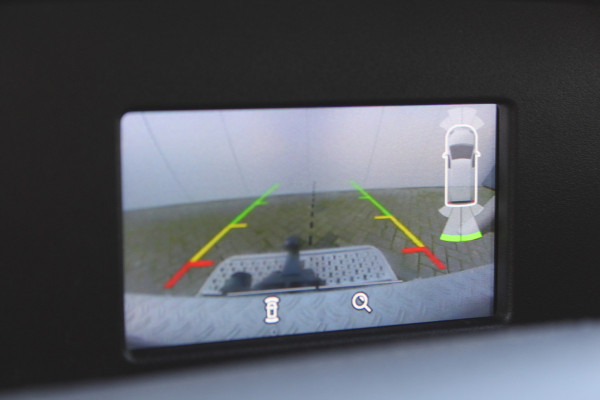 Ford Transit 290 2.0-105pk TDCI L2H2 Ambiente. Compleet ingerichte Ford Transit ! Camera, pdc v+a, airco, ladder achterd., opstaptrede met trekhaak, imperiaal met ladder, omvormer naar 220V, etc etc. Ford Transit 290 2.0-105pk TDCI L2H2 Ambiente. Compleet ingerichte Ford Transit ! Camera, pdc v+a, airco, ladder achterd., opstaptrede met trekhaak, imperiaal met ladder, omvormer naar 220V, etc etc.