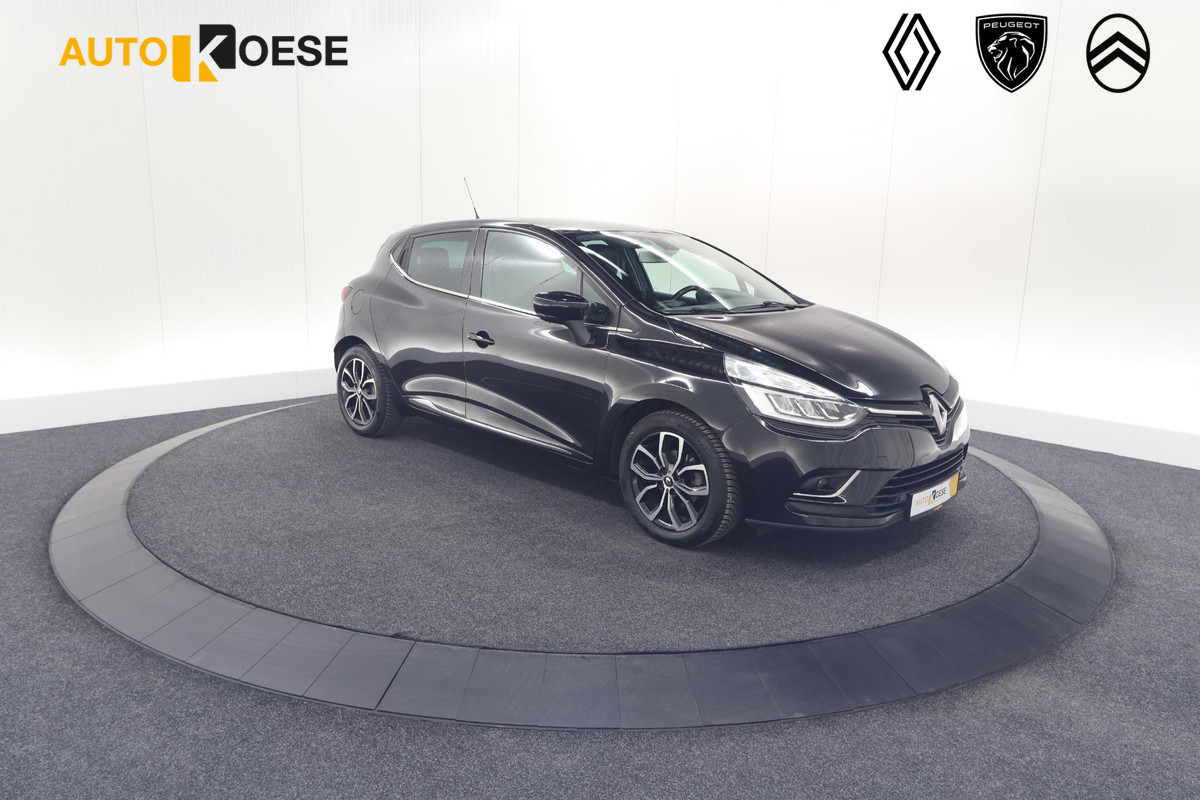 Renault Clio TCe 90 Intens | Camera | Navigatie | Allseason Banden | Parkeersensoren Renault Clio TCe 90 Intens | Camera | Navigatie | Allseason Banden | Parkeersensoren