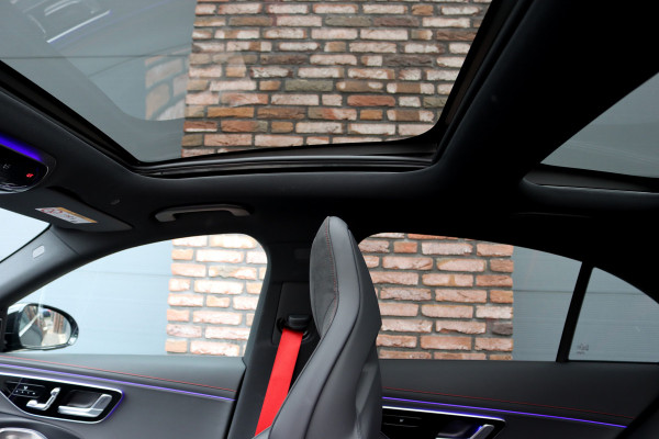 Mercedes-Benz E-Klasse AMG 53 4MATIC+ Premium+ | MBUX Hyperscreen | Achterasbesturing | Distronic | AMG Drivers Package | Burmester | Digital Light | Stoelverwarming V+A | Performance-Stoel |