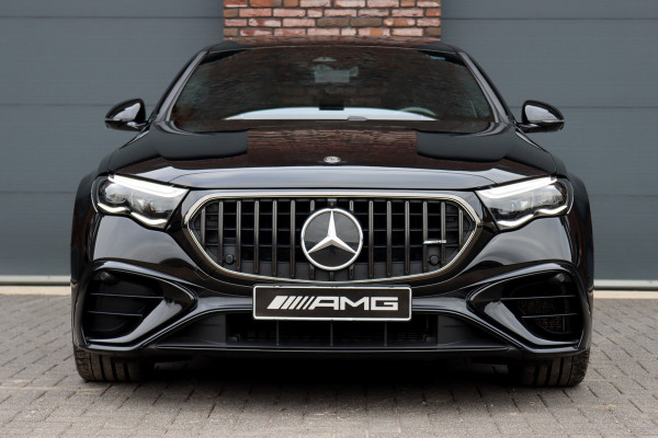 Mercedes-Benz E-Klasse AMG 53 4MATIC+ Premium+ | MBUX Hyperscreen | Achterasbesturing | Distronic | AMG Drivers Package | Burmester | Digital Light | Stoelverwarming V+A | Performance-Stoel |