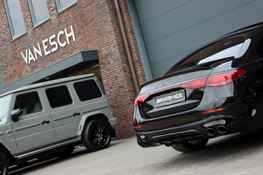Mercedes-Benz E-Klasse AMG 53 4MATIC+ Premium+ | MBUX Hyperscreen | Achterasbesturing | Distronic | AMG Drivers Package | Burmester | Digital Light | Stoelverwarming V+A | Performance-Stoel |