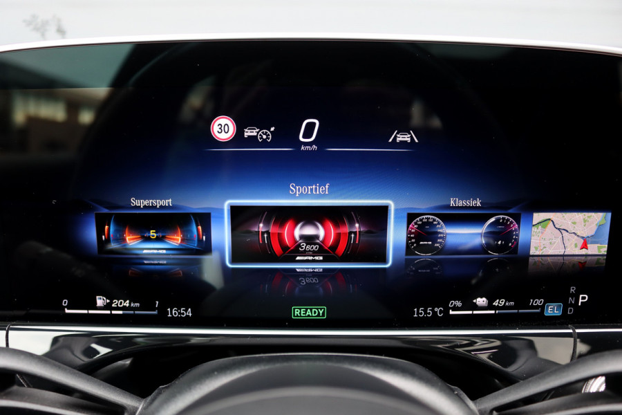 Mercedes-Benz E-Klasse AMG 53 4MATIC+ Premium+ | MBUX Hyperscreen | Achterasbesturing | Distronic | AMG Drivers Package | Burmester | Digital Light | Stoelverwarming V+A | Performance-Stoel |