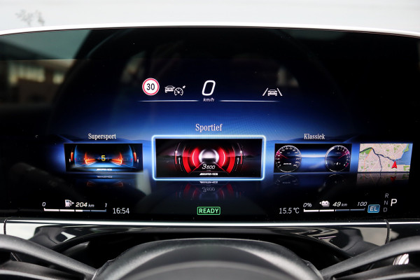 Mercedes-Benz E-Klasse AMG 53 4MATIC+ Premium+ | MBUX Hyperscreen | Achterasbesturing | Distronic | AMG Drivers Package | Burmester | Digital Light | Stoelverwarming V+A | Performance-Stoel |
