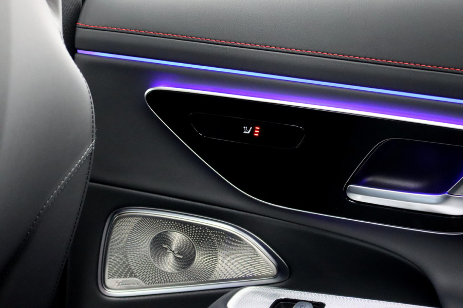 Mercedes-Benz E-Klasse AMG 53 4MATIC+ Premium+ | MBUX Hyperscreen | Achterasbesturing | Distronic | AMG Drivers Package | Burmester | Digital Light | Stoelverwarming V+A | Performance-Stoel |