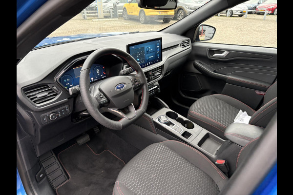 Ford Kuga 2.5 PHEV ST-Line | Wegklapbare trekhaak | Winter Pack | 2.100kg trekgewicht Ford Kuga 2.5 PHEV ST-Line | Wegklapbare trekhaak | Winter Pack | 2.100kg trekgewicht