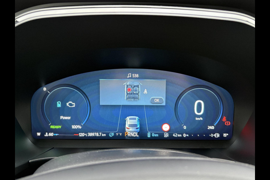 Ford Kuga 2.5 PHEV ST-Line | Wegklapbare trekhaak | Winter Pack | 2.100kg trekgewicht Ford Kuga 2.5 PHEV ST-Line | Wegklapbare trekhaak | Winter Pack | 2.100kg trekgewicht