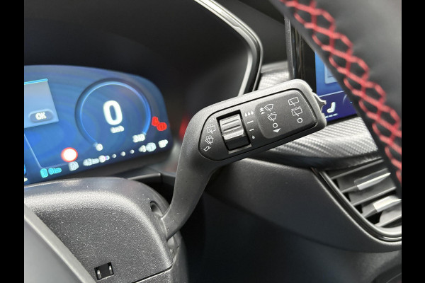 Ford Kuga 2.5 PHEV ST-Line | Wegklapbare trekhaak | Winter Pack | 2.100kg trekgewicht Ford Kuga 2.5 PHEV ST-Line | Wegklapbare trekhaak | Winter Pack | 2.100kg trekgewicht