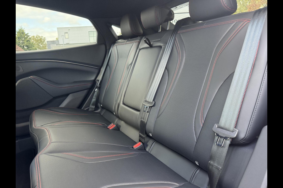 Ford Mustang Mach-E Extended Premium RWD 88 kWh | SCI |296pk | Ford Voorraad | Technology Pack Plus Ford Mustang Mach-E Extended Premium RWD 88 kWh | SCI |296pk | Ford Voorraad | Technology Pack Plus