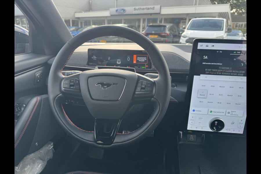 Ford Mustang Mach-E Extended Premium RWD 88 kWh | SCI |296pk | Ford Voorraad | Technology Pack Plus Ford Mustang Mach-E Extended Premium RWD 88 kWh | SCI |296pk | Ford Voorraad | Technology Pack Plus