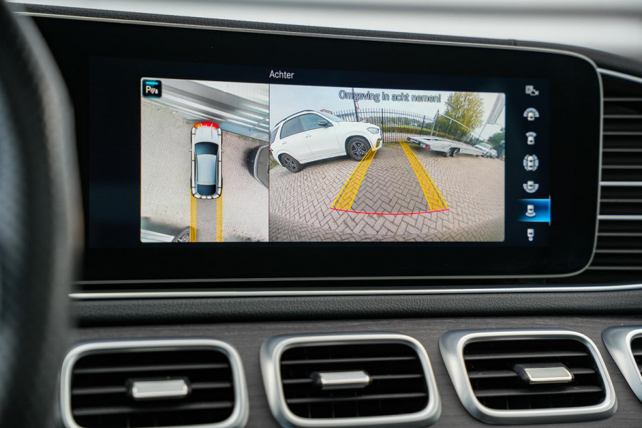 Mercedes-Benz GLE Coupé 400 d 4MATIC AMG Panoramadak Adapt. Cruise Burmester Stoelvent. HUD Ambient Trekhaak 21”LM