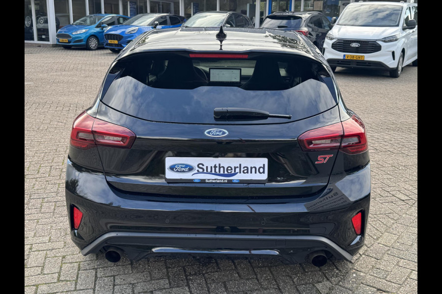 Ford Focus 2.3 EcoBoost ST-3 | 280pk Automaat |  Performance Pack | AGR-stoelen | Winter Pack | Adaptive cruise control | Head up Display | Camera